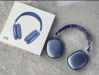 P9 headphone